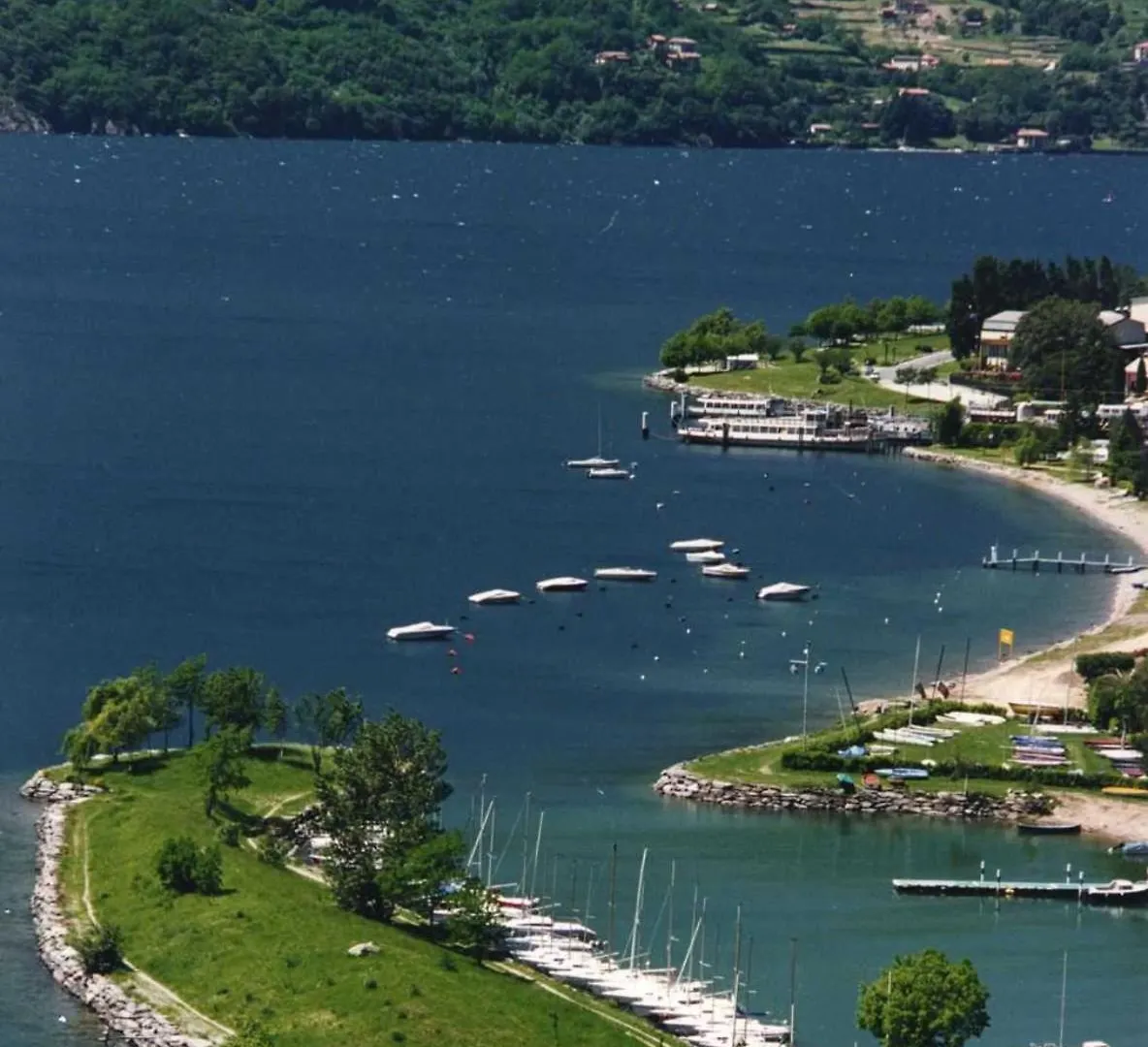 Villa Golden Lake 2 - Just Few Steps From The Lake Dervio 0*,