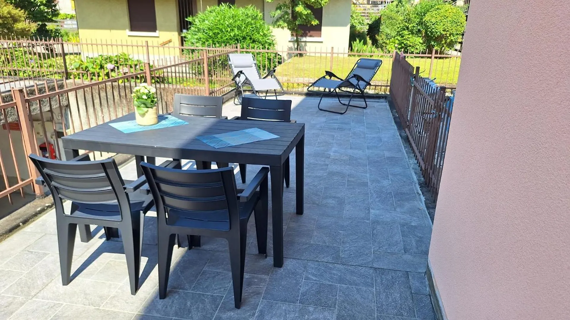 Villa Golden Lake 2 - Just Few Steps From The Lake Dervio