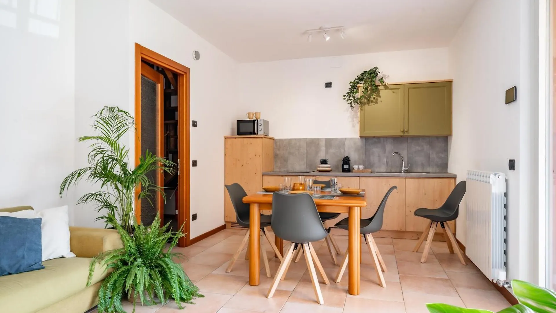 Villa Golden Lake 2 - Just Few Steps From The Lake Dervio Apartment